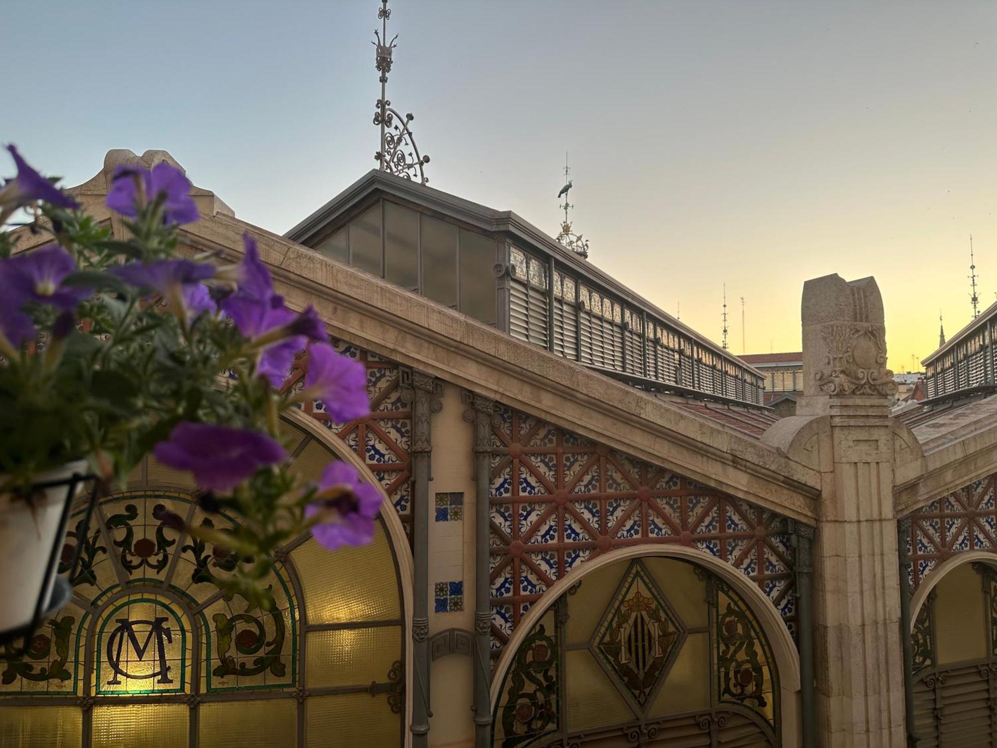 Apartamento Mirador 2 Del Mercado Central - Habitacion Con Bano Privado En El Centro De La Ciudad Vella Valencia Exterior foto